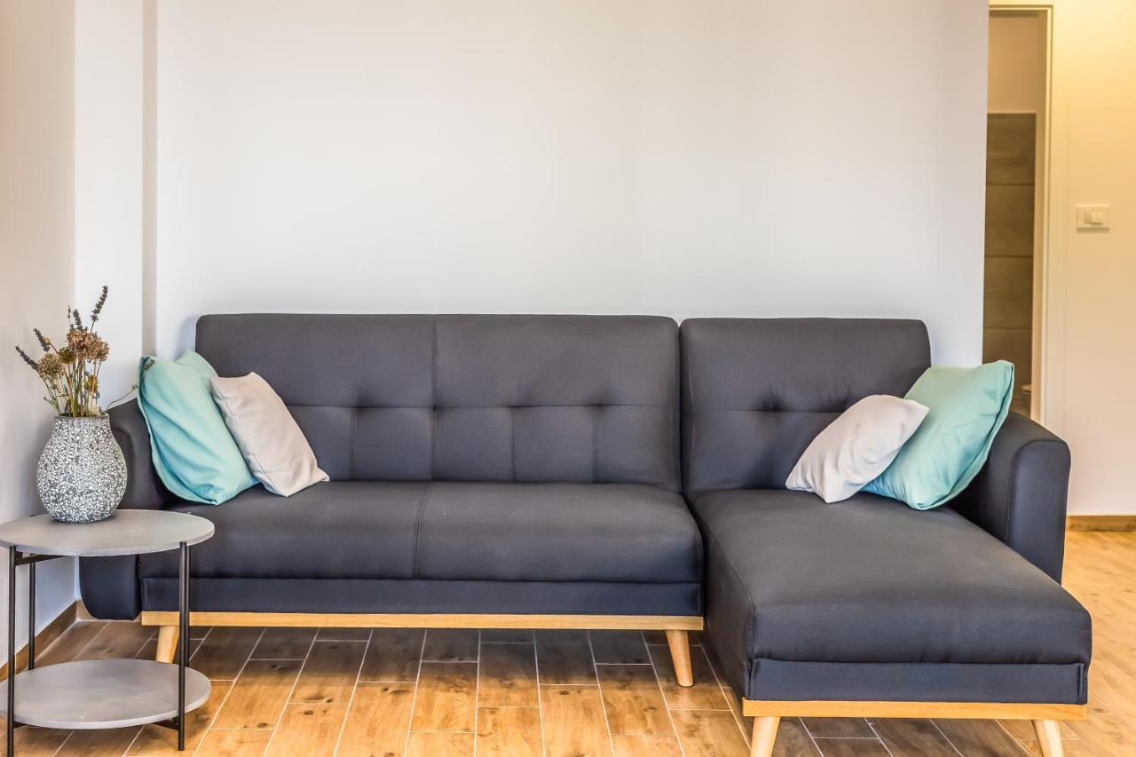 Adris Apartments Omis Luaran gambar