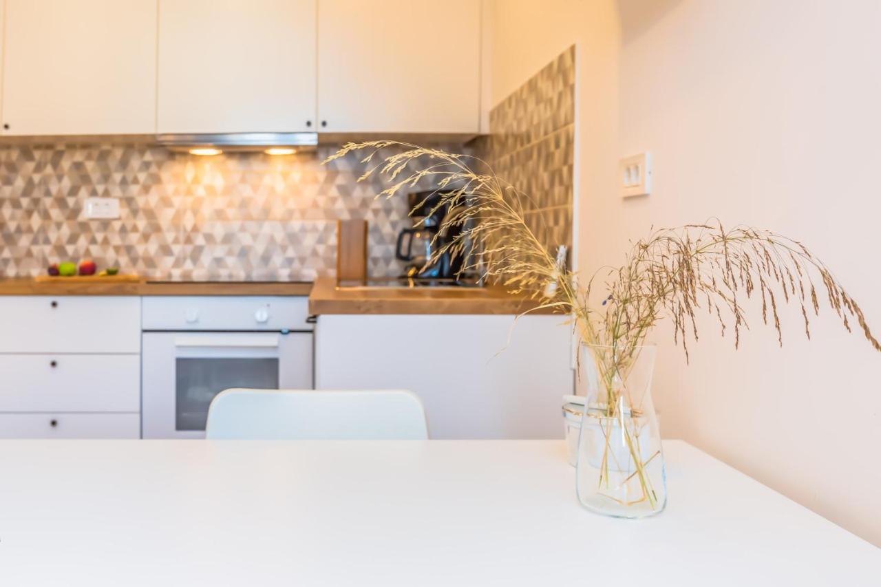Adris Apartments Omis Luaran gambar
