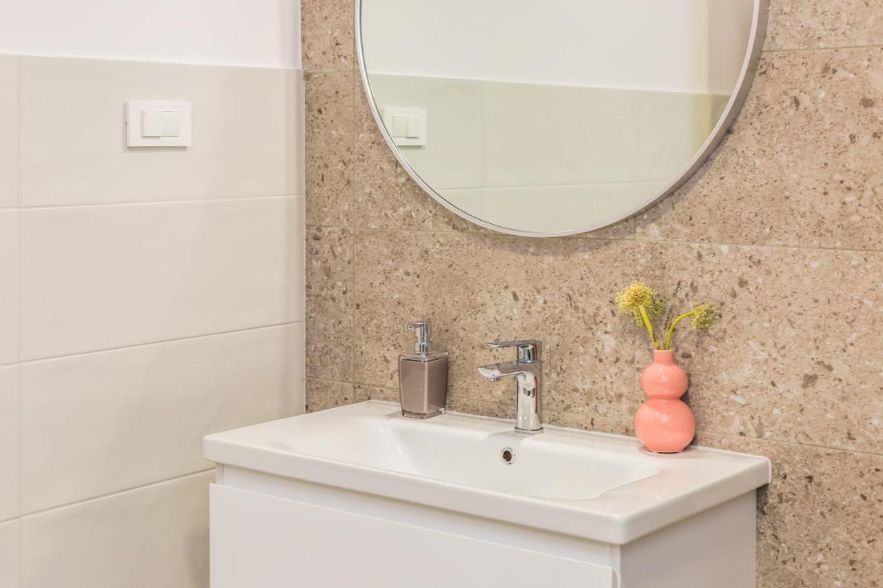Adris Apartments Omis Luaran gambar