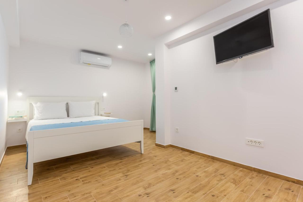 Adris Apartments Omis Luaran gambar